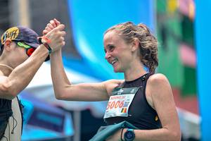 BIB: 5006
                            <button type="button" onclick="openModal(24882806)" class="btn btn-primary btn-sm float-right btn-popup" data-toggle="modal" data-target=".modal-high-quality">
                        <i class="fas fa-shopping-cart"></i> Add to Cart
                    </button>
                                            <button type="button" onclick="isThisMe(24882806, true)" class="btn btn-success btn-sm float-right btn-popup btn-isme hidden" data-toggle="tooltip" data-placement="bottom" title="นี่คือรูปของคุณใช่ไหม คลิกที่นี่เพื่อเอาเข้าอัลบั้ม">
                        <i class="fas fa-plus"></i> Add to album
                    </button>
                    <button type="button" onclick="isThisMe(24882806, false)" class="btn btn-warning btn-sm float-right btn-popup btn-isnotme hidden">
                        <i class="fas fa-ban"></i> Remove from album
                    </button>